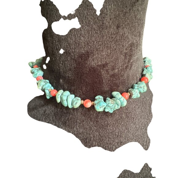 Turquoise & Coral Beaded Necklace With Gold Clasp - Picture 3 of 4